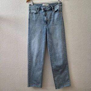 Hidden Los Angeles Jeans w/ Unique Asymmetrical Zipper & button fly Must Have!